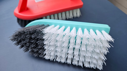 Ergo Scrub Brush - Various Colours